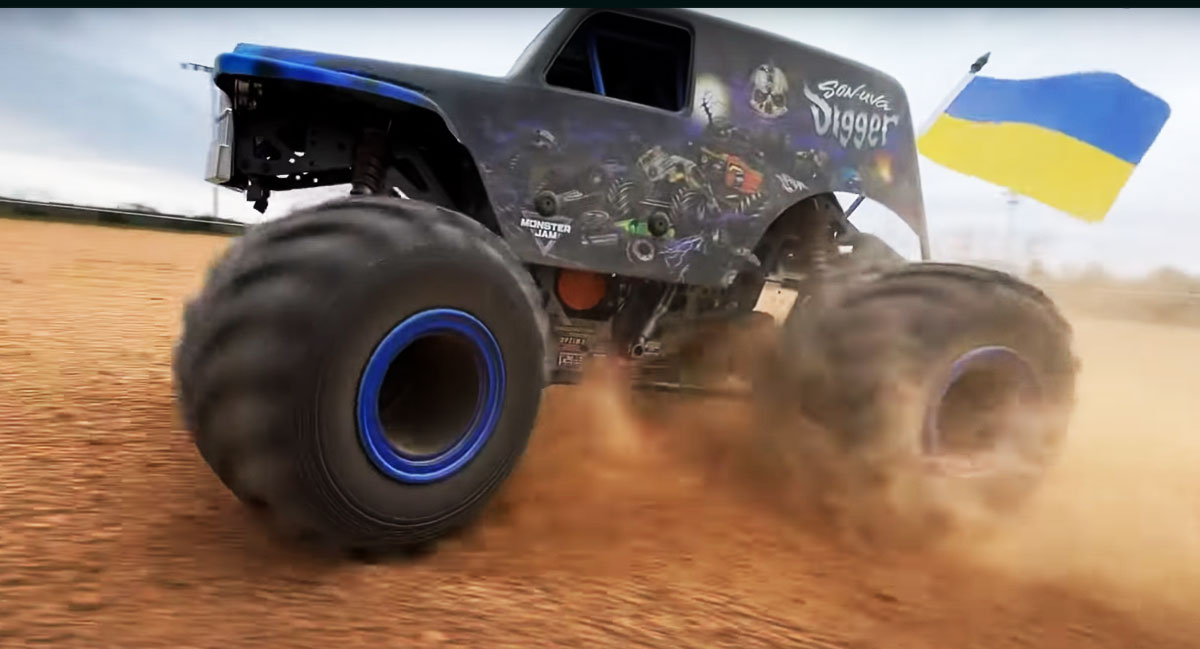 Losi LMT RC Monster Truck - Its Amazing!